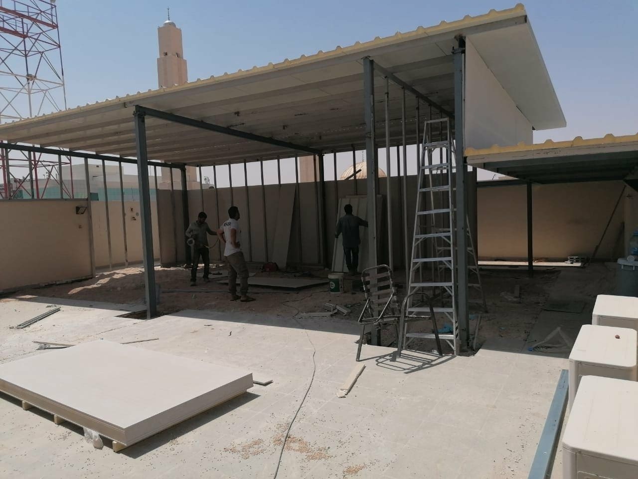 اسقف ساندوتش بانل جدة