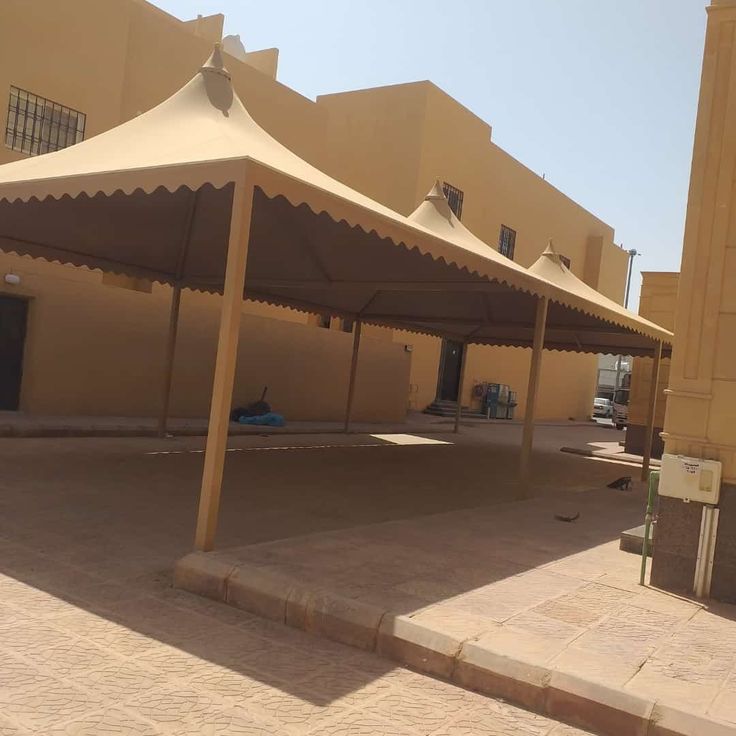 أنواع مظلات القبب للسيارات