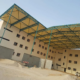 لماذا تحتاج المدارس في جدة إلى المظلات